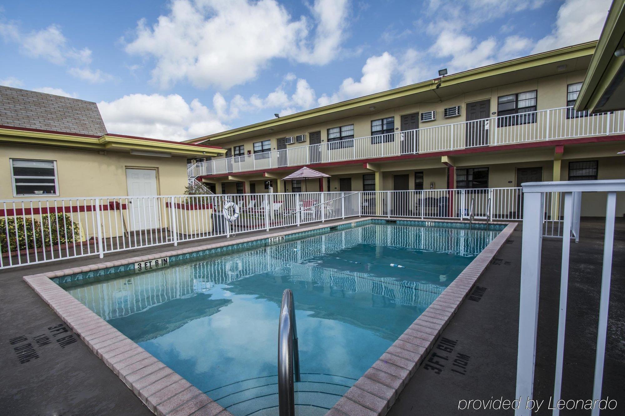 Fort Lauderdale Gardens Inn & Suites Ft Lauderdale International Airport Hollywood Exterior foto